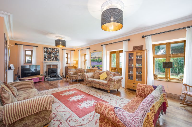 Drawing Room- click for photo gallery